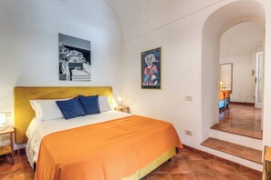 2 Schlafzimmer, Zimmersafe, Bügeleisen/Bügelbrett, Reisekinderbett