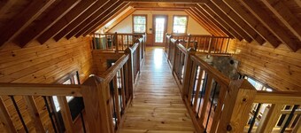 Lakefront log cabin over looking Walter George Reservoir, aka Lake Eufaula, Al