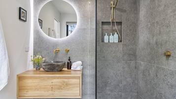 Ferienhaus | Badezimmer