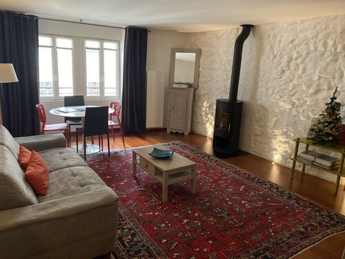 Les Rêveries-bel appartement dans le centre historque