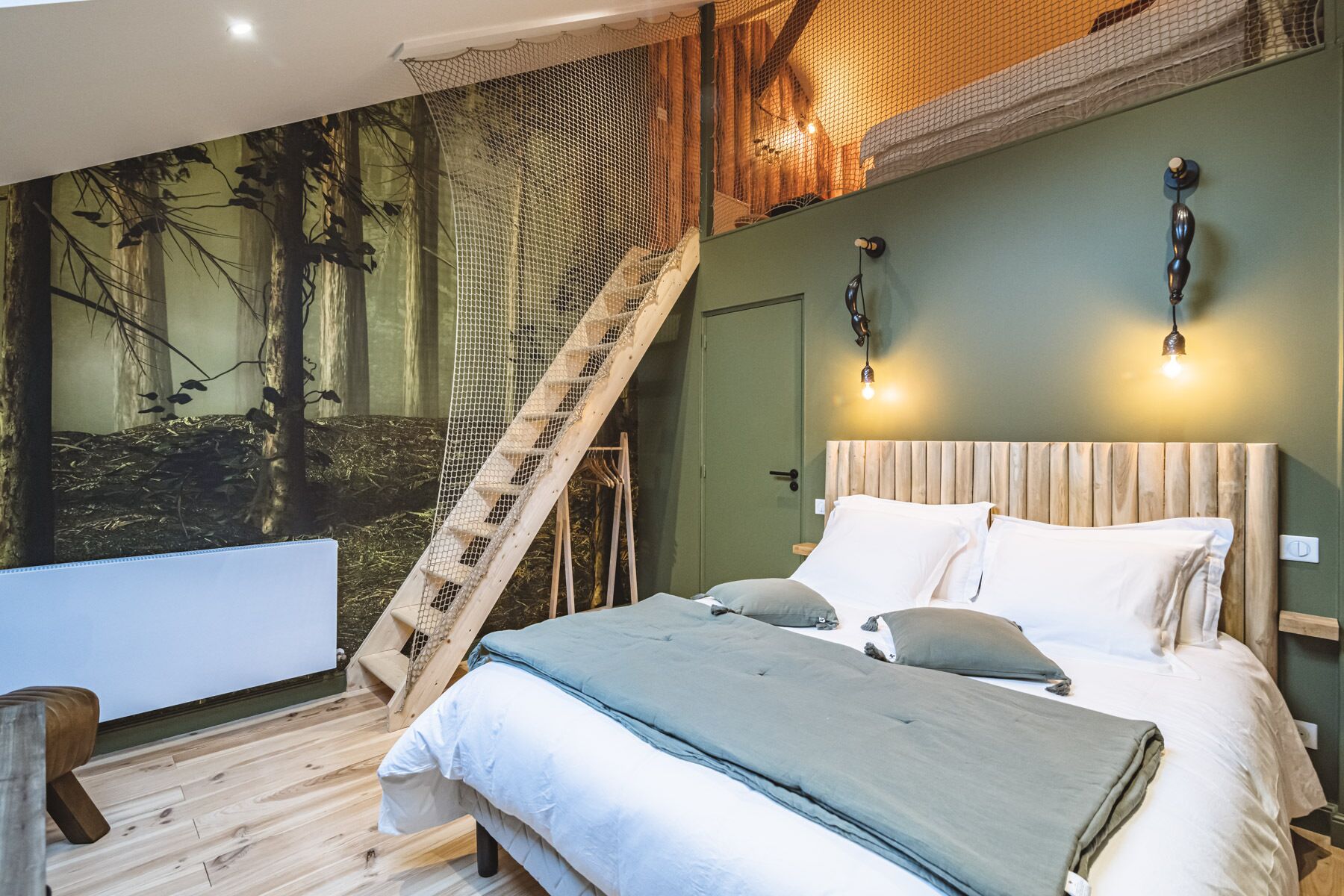 6 dormitorios, tabla de planchar con plancha, wifi y ropa de cama