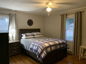 3 bedrooms, WiFi, bed sheets