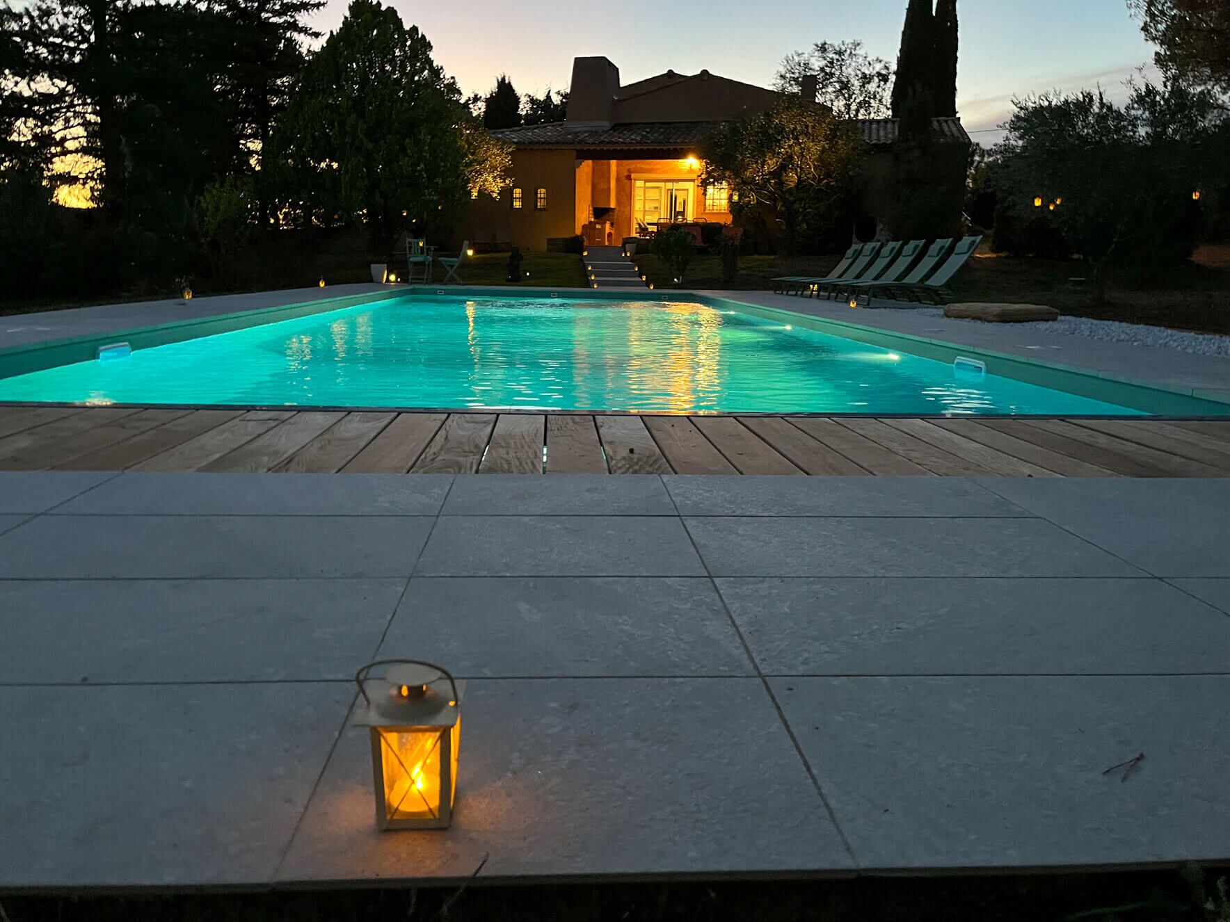 Piscine extérieure, piscine chauffée