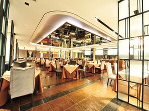 Dining - Xindao International Hotel (Yichang)