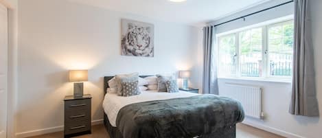 Apartemen, kamar mandi pribadi | 2 kamar tidur