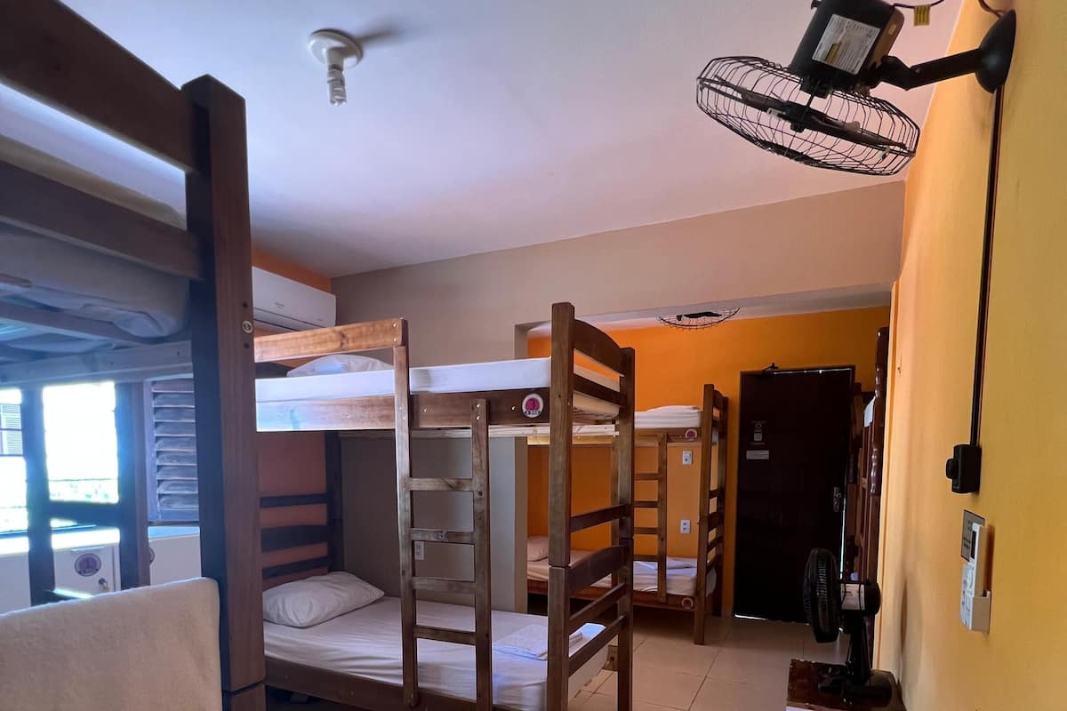 Felles sovesal, for menn og kvinner | Wi-fi (inkludert) og sengetøy