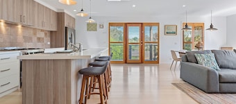 A wonderful family holiday abode sleeps 9-10