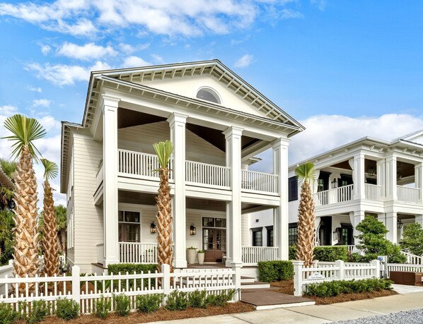 Exterior - Cool Change: Stunning Remodeled Beach House Across from Beach (Panama City Beach)