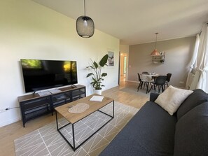 Smart TV - Ole School apartment in Jork in the middle of the Altes Land (Jork)