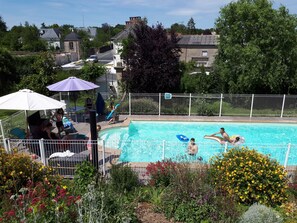 Outdoor pool, a heated pool - Gites des 3 pommes1 a 20min puy du fou (Mauléon)