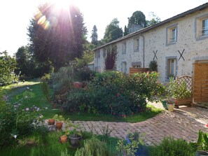 Property grounds - Gites des 3 pommes1 a 20min puy du fou (Mauléon)