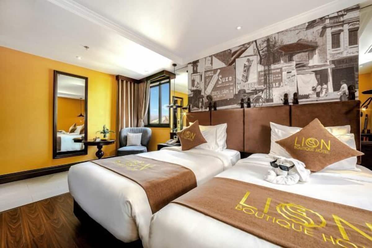 Premium bedding, memory-foam beds, minibar, in-room safe