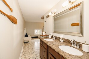 Luokittelematon kuva, 2 kautta 40, painike