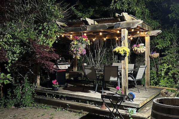 屋外ダイニングエリア