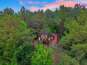 Exterior - Woodland Cabin Hot Tub Arcade Fire Pit Retreat (Broken Bow)