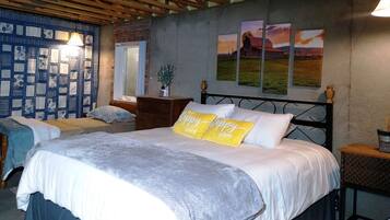 3 Schlafzimmer, Schreibtisch, Bügeleisen/Bügelbrett, WLAN