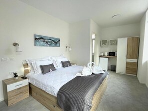 1 chambre, draps fournis, accès pour personnes à mobilité réduite