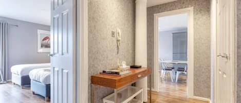 2 Schlafzimmer, Bügeleisen/Bügelbrett, kostenloses WLAN, Bettwäsche