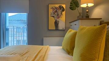 1 bedroom, iron/ironing board, bed sheets