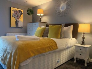 1 bedroom, iron/ironing board, bed sheets