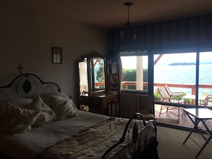 Deluxe House | Dihias secara berasingan, dilengkapkan perabot secara berasingan