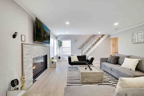 Smart TV, fireplace, video games, table tennis