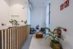 Lobby - Fantastic adapted Studio (Valencia / València)