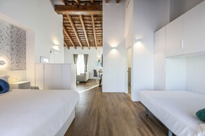 Strykejern/-brett, wi-fi (inkludert) og sengetøy