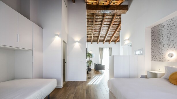 In-room safe, iron/ironing board, WiFi (free), bed sheets - Spectacular renovated studio penthouse - 3A (Valencia)