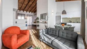 TV - Spectacular renovated studio penthouse - 3A (Valencia)