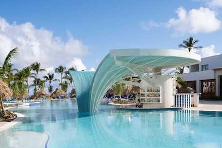 3 outdoor pools, cabanas (surcharge), pool umbrellas