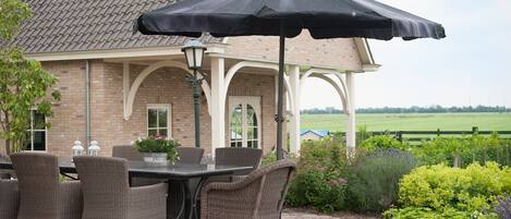 Ristorazione all'aperto