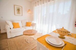 Smart TV - 188 Apartments - Buganvília (pool and balcony) (Cascais)