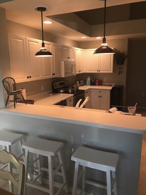 Fridge, microwave, oven, dishwasher