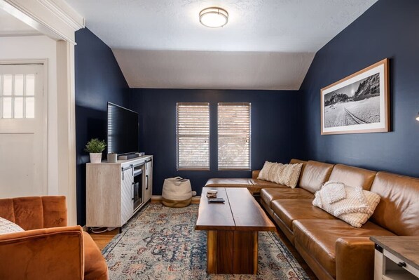 Téléviseur, bureau