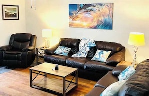 Smart TV, tenis de mesa, estéreo y impresora