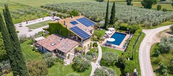 Casale Santa Lucia 8+2, Emma Villas