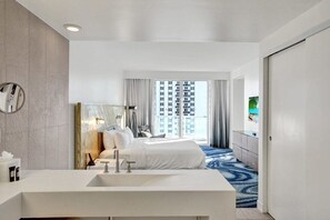 2 chambres, fer et planche à repasser, lit parapluie, Wi-Fi