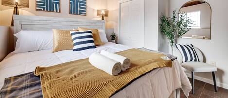 4 habitaciones, tabla de planchar con plancha, cuna de viaje y wifi