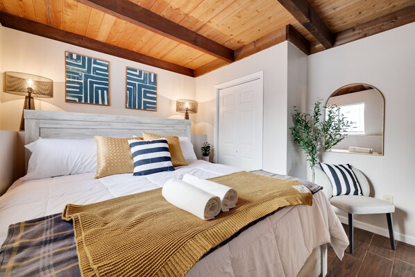 4 bedrooms, iron/ironing board, travel crib, WiFi
