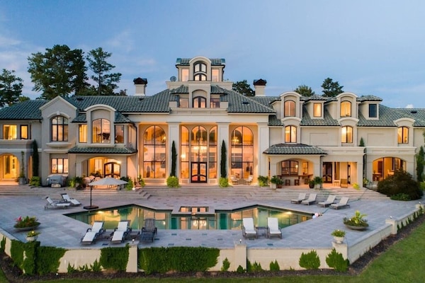 Twilight in Paradise