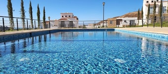 New & Modern House - 10 mins from Wineries & Ensenada Baja