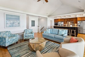 Flat-screen TV, fireplace