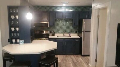 911 N. 8th St. Your Home away from Home