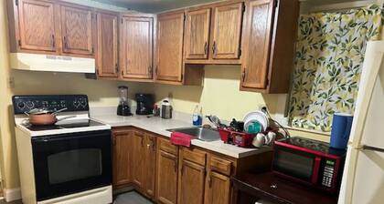 Rare 1 bedroom Gem