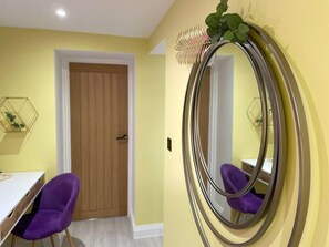 Apartment, 1 Queen Bed | Interior - Hideaway 1-bed Apartment in Herne Bay (Herne Bay)