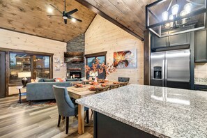 تناول الطعام