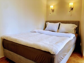 1 Schlafzimmer, Bügeleisen/Bügelbrett, kostenloses WLAN, Bettwäsche