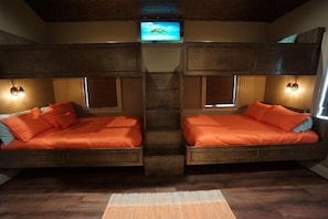 5 habitaciones, wifi gratis y ropa de cama