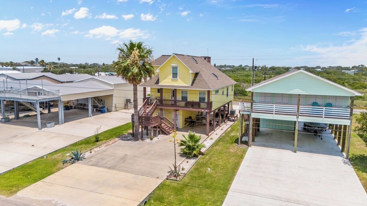 MELLOW YELLOW in Dolphin Point POC